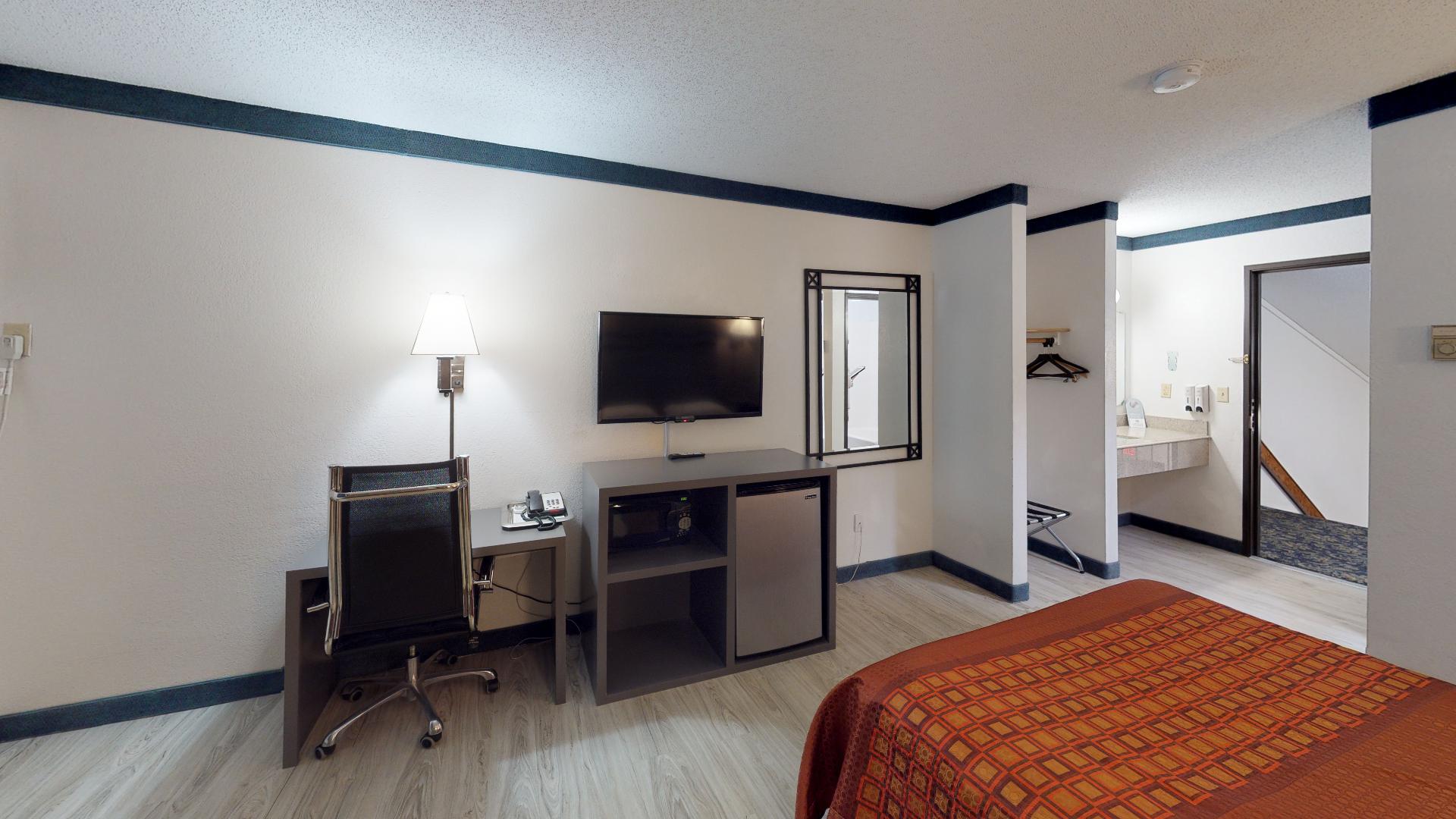 Waconia Inn Updated Rooms - Waconia Inn & Suites in Waconia