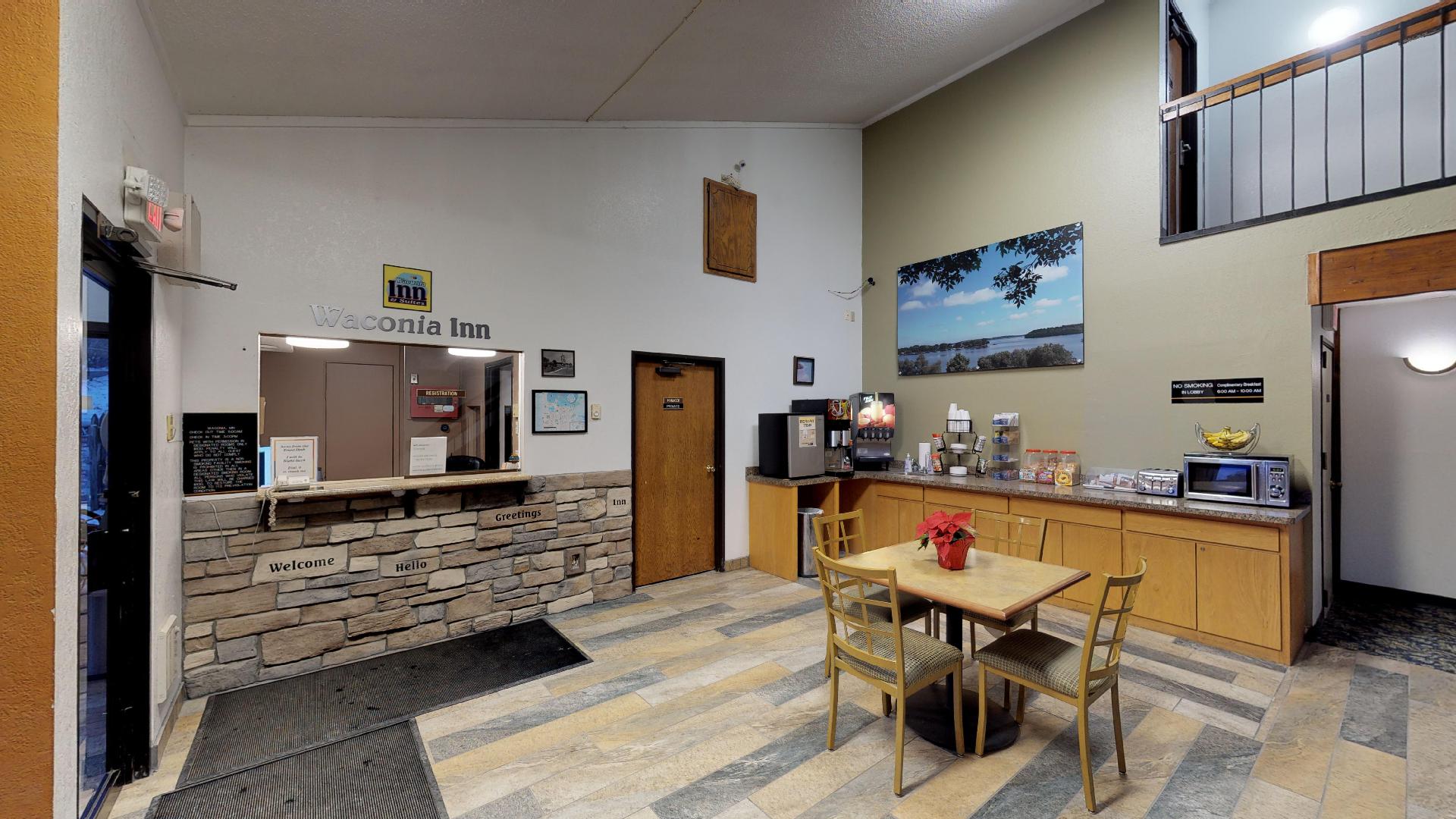 Waconia Inn & Suites Photo - Waconia Inn & Suites in Waconia