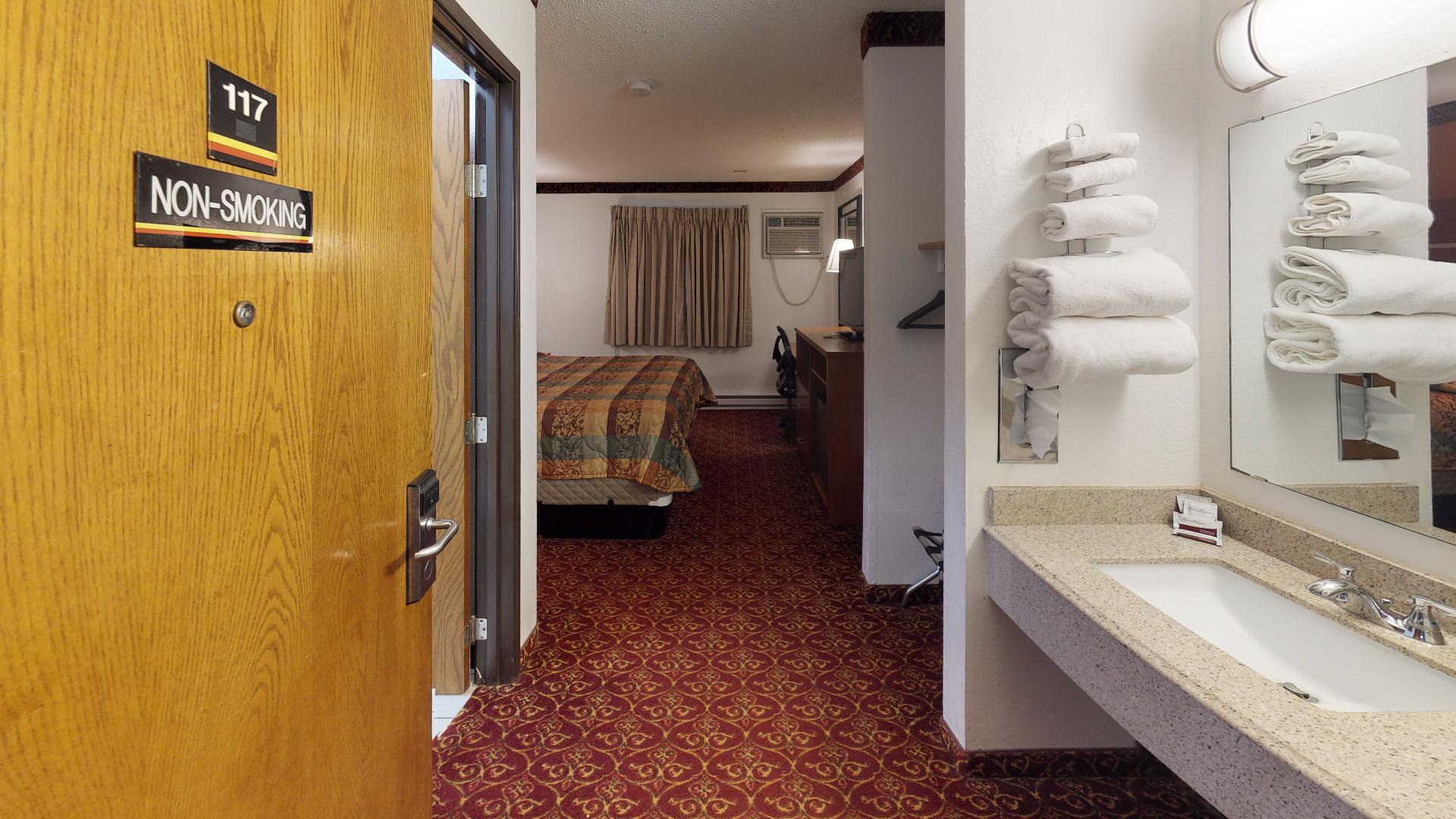 Waconia Inn & Suites Photo - Waconia Inn & Suites in Waconia